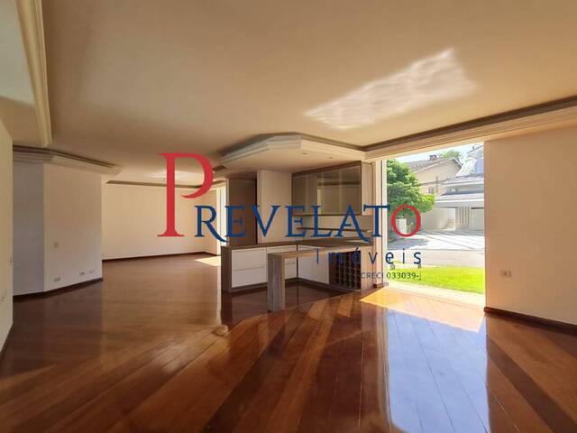 Casa para Venda em Santana de Parnaíba - 5