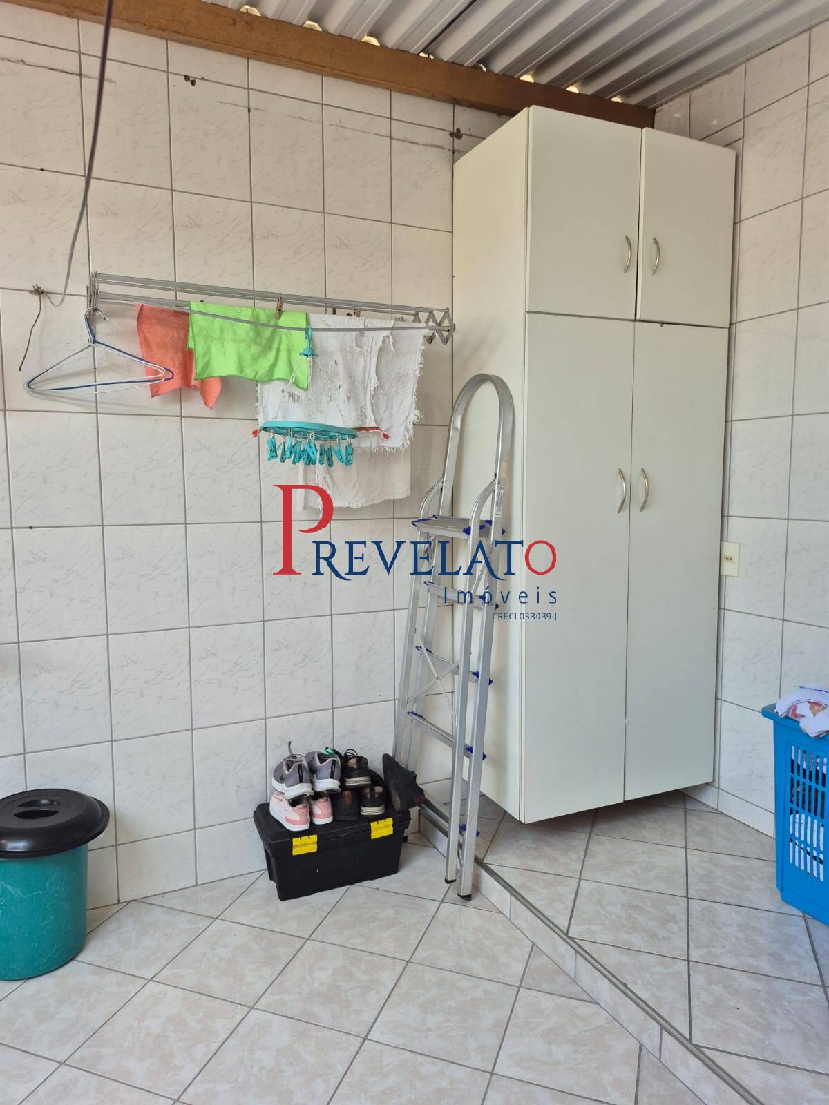 Casa à venda com 2 quartos, 200m² - Foto 19