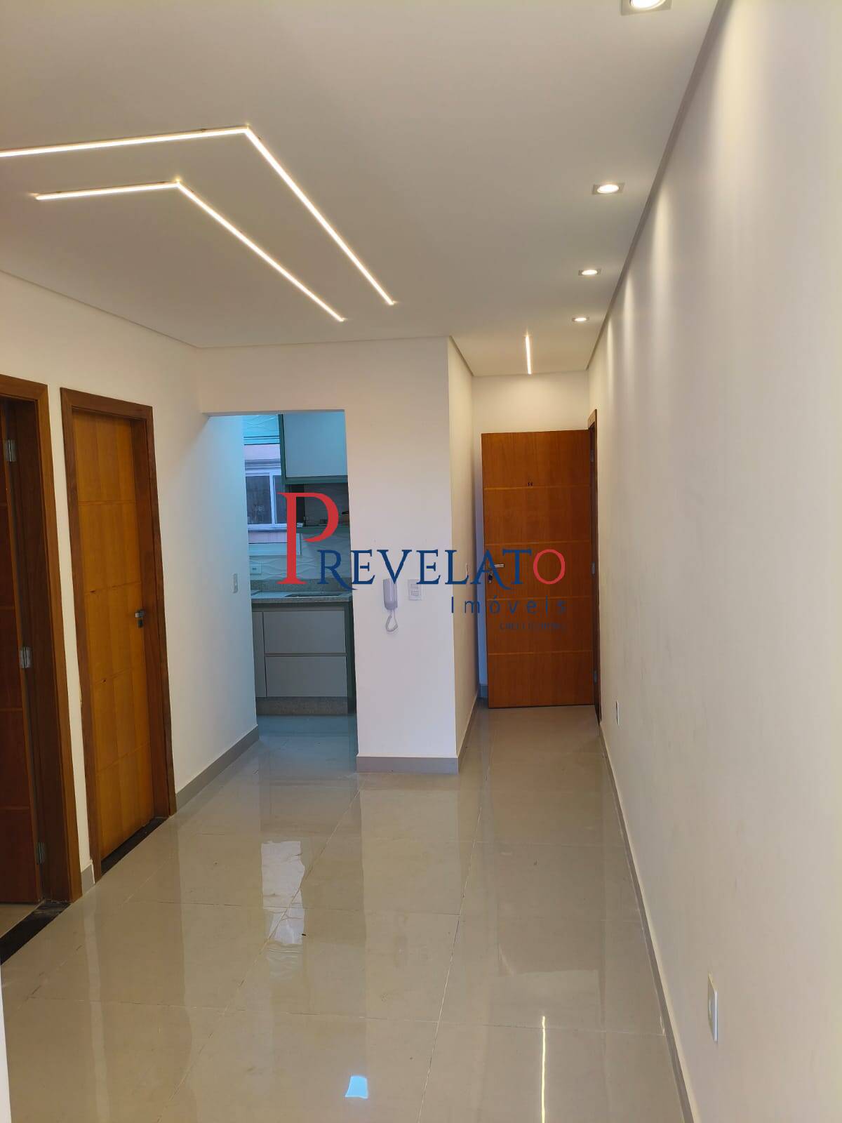 Apartamento à venda com 2 quartos, 46m² - Foto 2