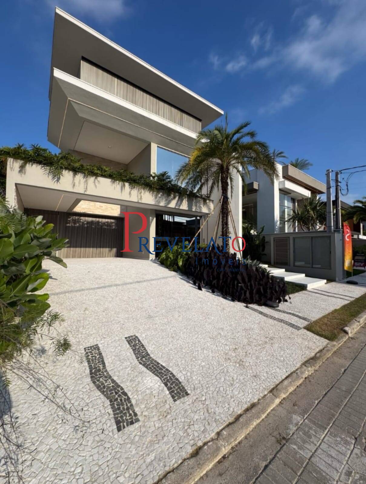 Sobrado, 6 quartos, 542 m² - Foto 2